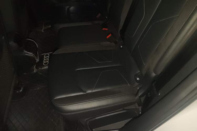 Used Audi Q3 Sportback 2020 40 TFSI Fashion Model Left Rear Seat