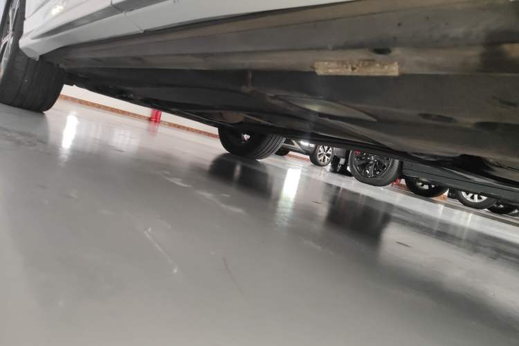 Used Audi Q3 Sportback 2020 40 TFSI Fashion Model Left Side Sill