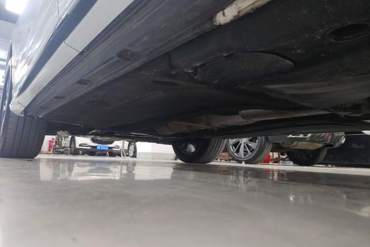 Used Audi Q3 Sportback 2020 40 TFSI Fashion Model Left Side Sill