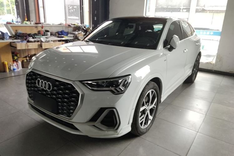 Used Audi Q3 Sportback 2020 40 TFSI Fashion Model Guazi used car, China used car export, Used car for sale, Used cars, Cheapest cars for sale
