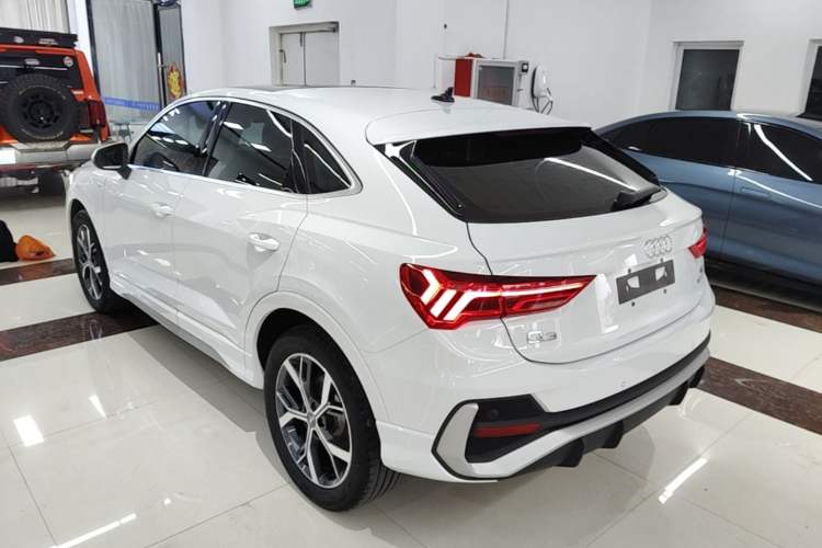 Used Audi Q3 Sportback 2020 40 TFSI Fashion Model Rear Left 45 Deg