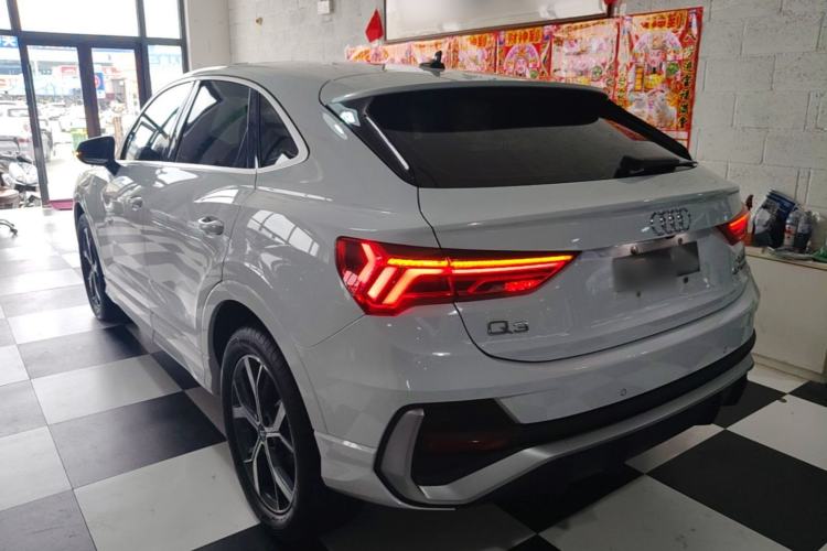 Used Audi Q3 Sportback 2020 40 TFSI Fashion Model Rear Left 45 Deg