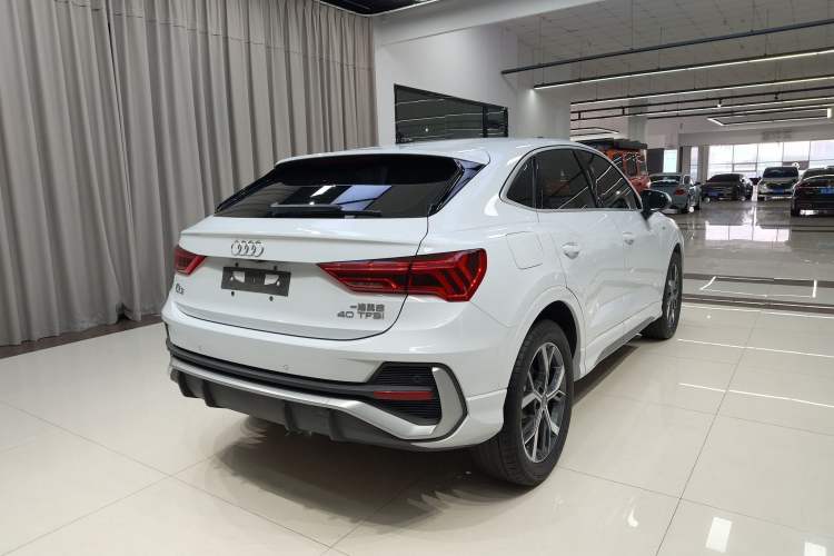 Used Audi Q3 Sportback 2020 40 TFSI Fashion Model Rear Right 45 Deg