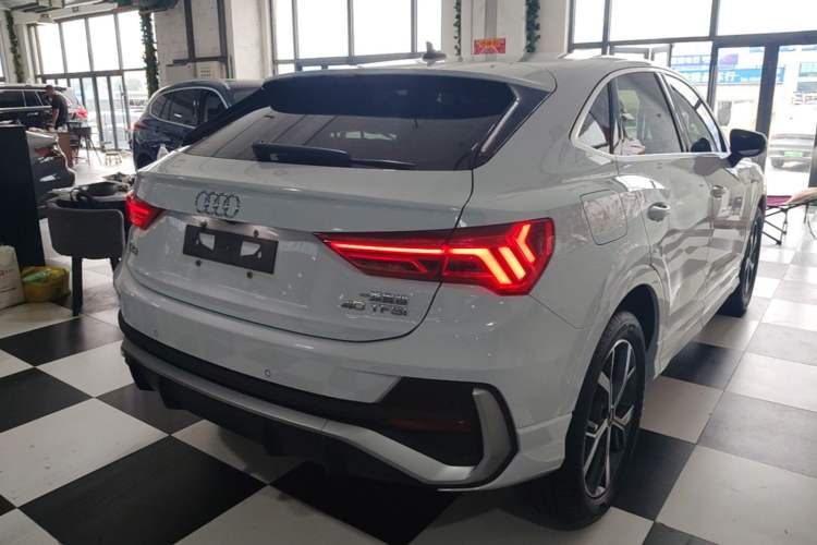 Used Audi Q3 Sportback 2020 40 TFSI Fashion Model Rear Right 45 Deg
