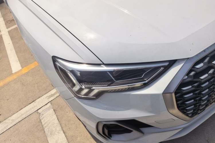 Used Audi Q3 Sportback 2020 40 TFSI Fashion Model Right Front Headlight