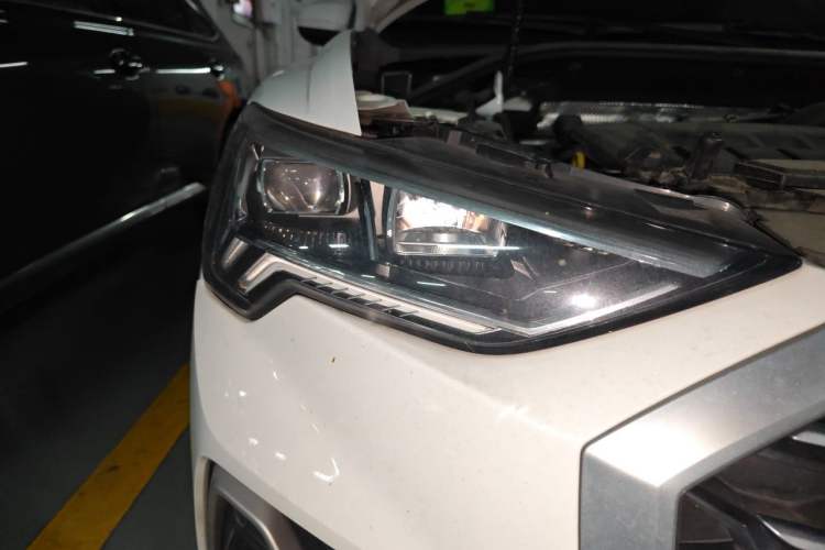 Used Audi Q3 Sportback 2020 40 TFSI Fashion Model Right Front Headlight