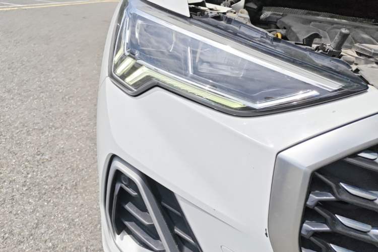 Used Audi Q3 Sportback 2020 40 TFSI Fashion Model Right Front Headlight