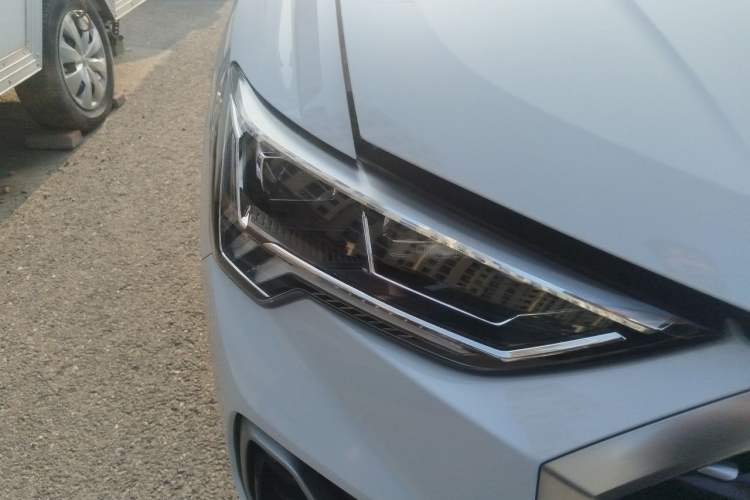 Used Audi Q3 Sportback 2020 40 TFSI Fashion Model Right Front Headlight