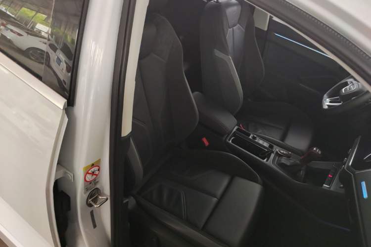 Used Audi Q3 Sportback 2020 40 TFSI Fashion Model Right Front Seat