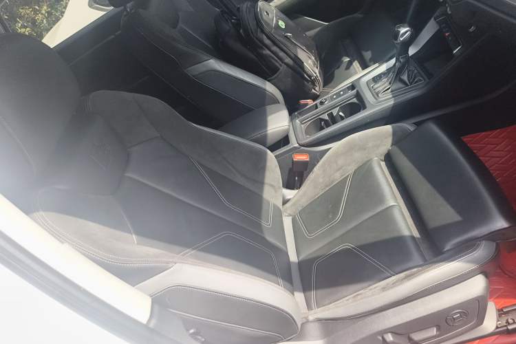 Used Audi Q3 Sportback 2020 40 TFSI Fashion Model Right Front Seat