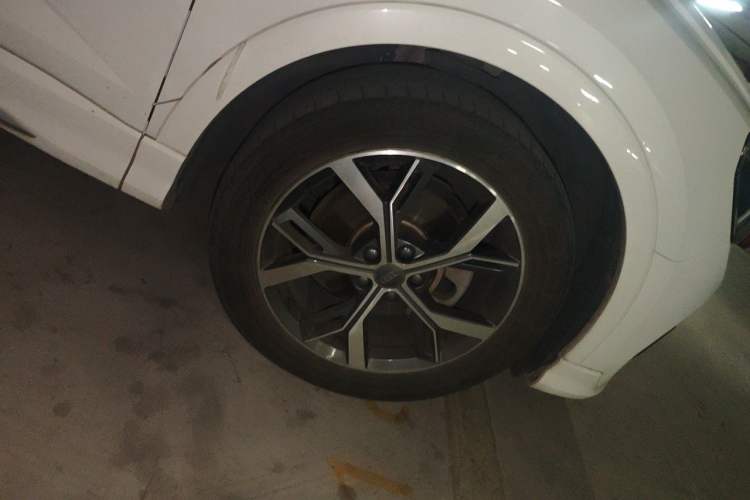 Used Audi Q3 Sportback 2020 40 TFSI Fashion Model Right Front Wheel Hub