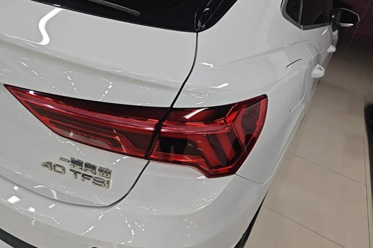 Used Audi Q3 Sportback 2020 40 TFSI Fashion Model Right Rear Taillight