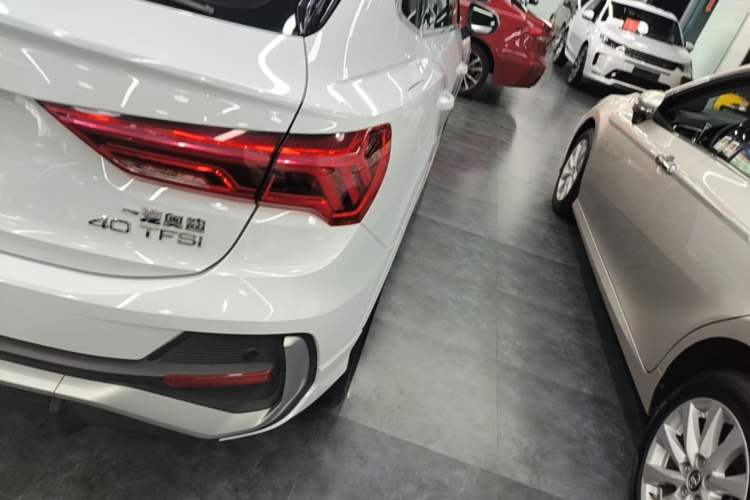 Used Audi Q3 Sportback 2020 40 TFSI Fashion Model Right Rear Taillight
