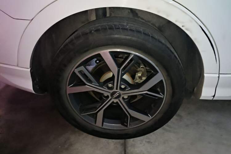 Used Audi Q3 Sportback 2020 40 TFSI Fashion Model Right Rear Wheel Hub