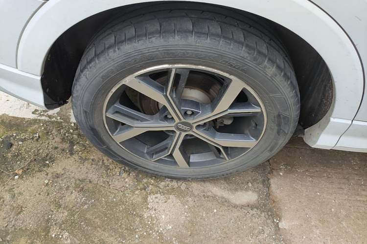 Used Audi Q3 Sportback 2020 40 TFSI Fashion Model Right Rear Wheel Hub
