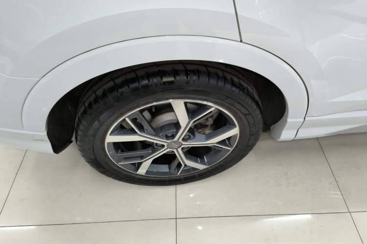 Used Audi Q3 Sportback 2020 40 TFSI Fashion Model Right Rear Wheel Hub