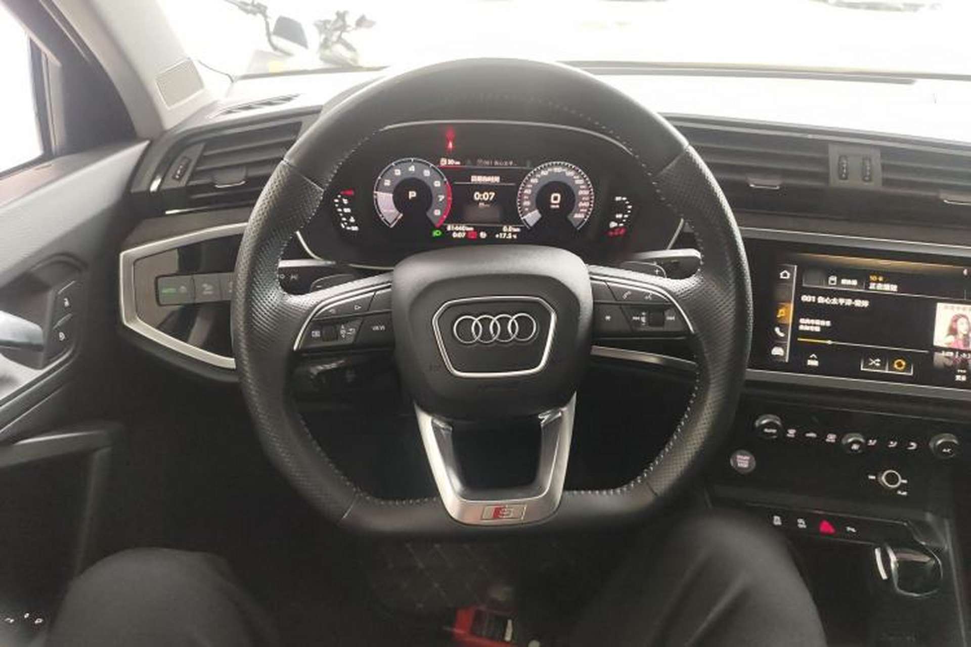 Used Audi Q3 Sportback 2020 40 TFSI Fashion Model Steering Wheel