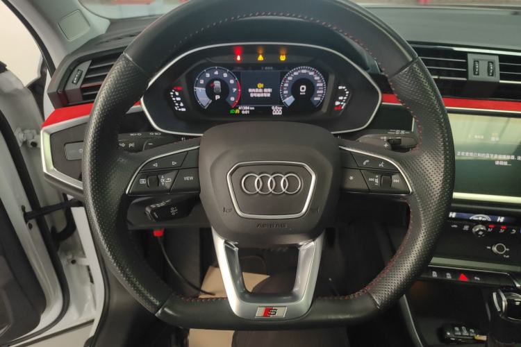 Used Audi Q3 Sportback 2020 40 TFSI Fashion Model Steering Wheel