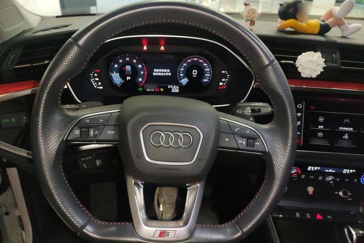 Used Audi Q3 Sportback 2020 40 TFSI Fashion Model Steering Wheel