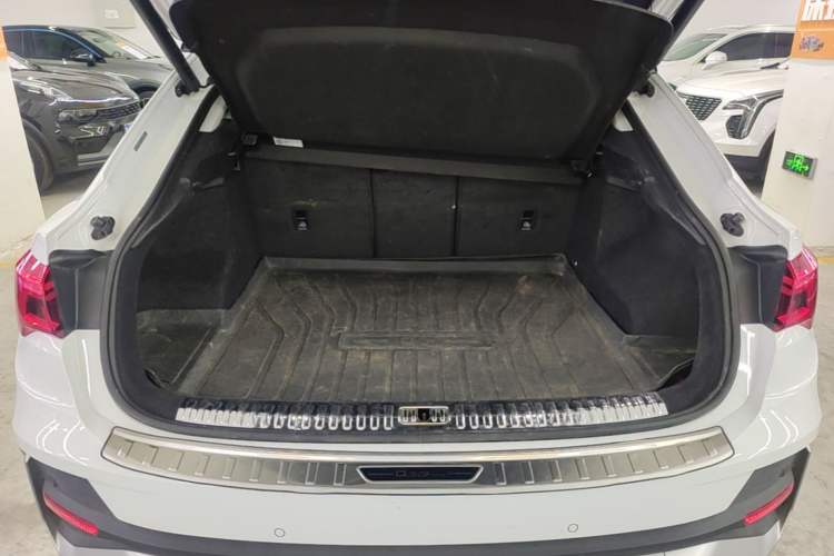 Used Audi Q3 Sportback 2020 40 TFSI Fashion Model Trunk