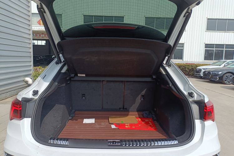 Used Audi Q3 Sportback 2020 40 TFSI Fashion Model Trunk