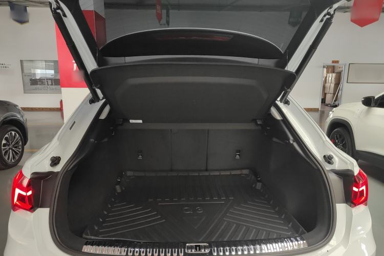 Used Audi Q3 Sportback 2020 40 TFSI Fashion Model Trunk
