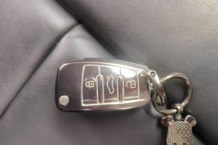 Used Audi Q3 Sportback 2020 40 TFSI Fashion Model Vehicle Key