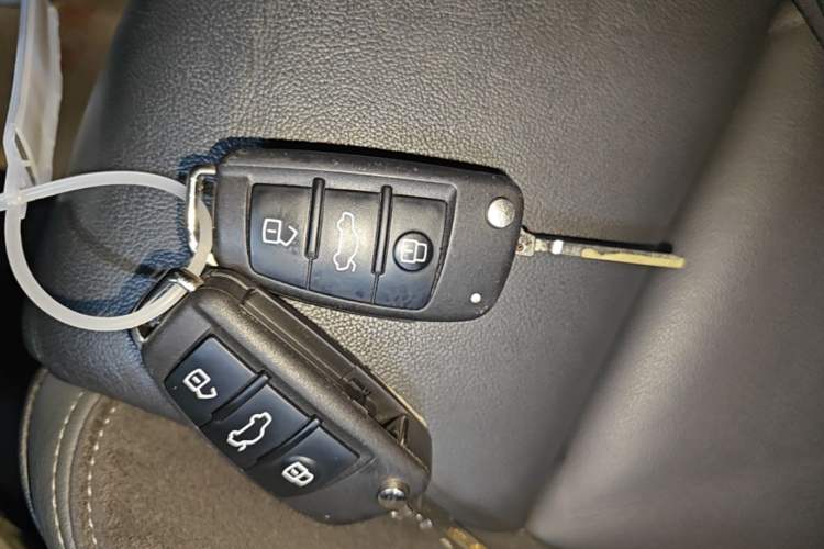 Used Audi Q3 Sportback 2020 40 TFSI Fashion Model Vehicle Key