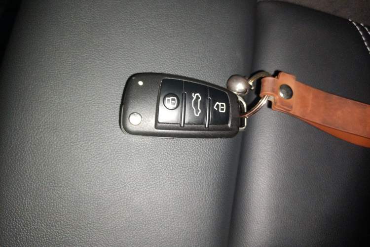 Used Audi Q3 Sportback 2020 40 TFSI Fashion Model Vehicle Key