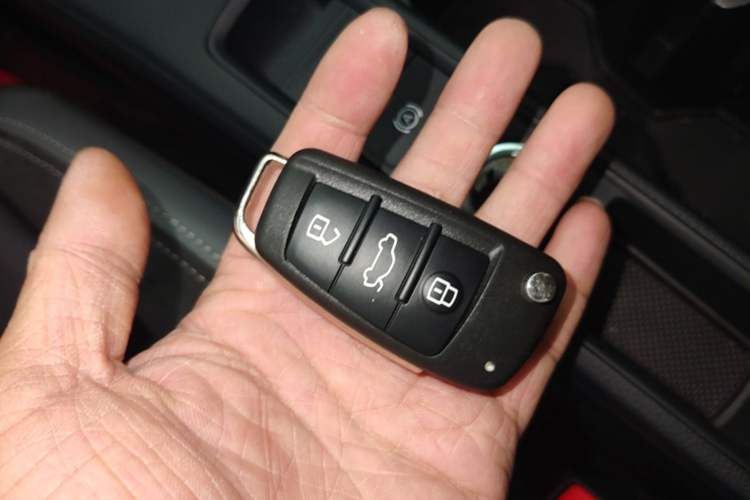 Used Audi Q3 Sportback 2020 40 TFSI Fashion Model Vehicle Key