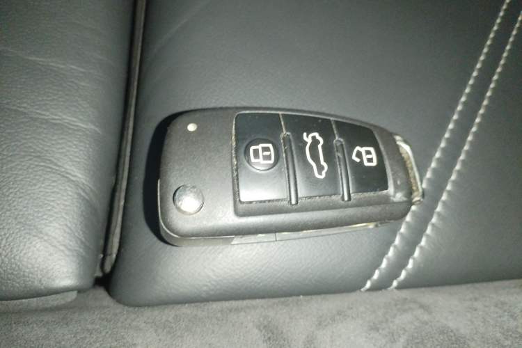 Used Audi Q3 Sportback 2020 40 TFSI Fashion Model Vehicle Key