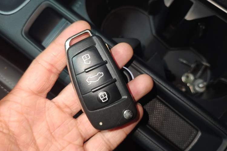 Used Audi Q3 Sportback 2020 40 TFSI Fashion Model Vehicle Key
