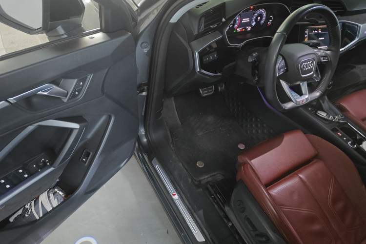 Used Audi Q3 Sportback 2021 40 TFSI Enjoy Life Edition Driver Seat