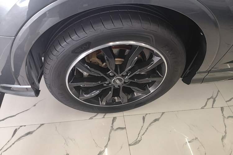 Used Audi Q3 Sportback 2021 40 TFSI Enjoy Life Edition Left Front Wheel Hub