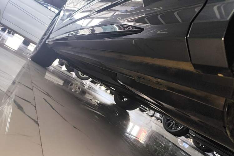 Used Audi Q3 Sportback 2021 40 TFSI Enjoy Life Edition Left Side Sill