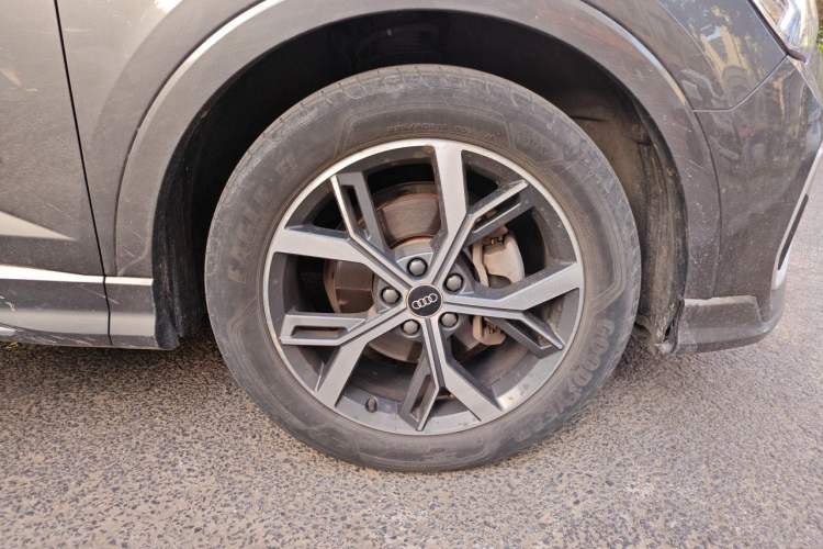 Used Audi Q3 Sportback 2021 40 TFSI Enjoy Life Edition Right Front Wheel Hub