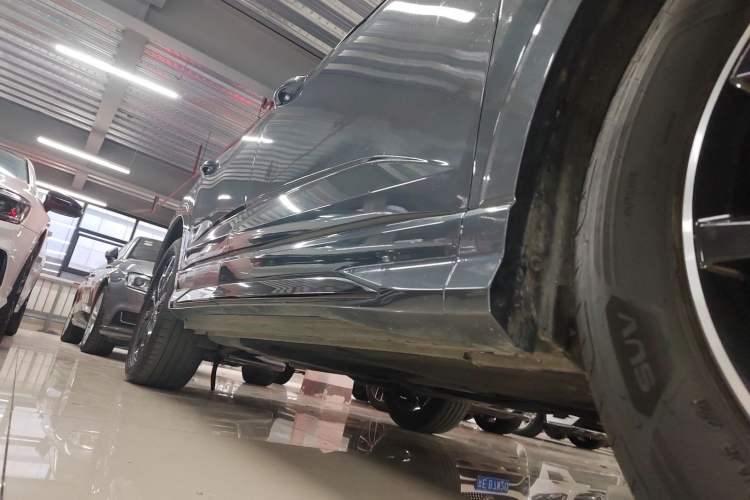 Used Audi Q3 Sportback 2021 40 TFSI Enjoy Life Edition Right Side Sill