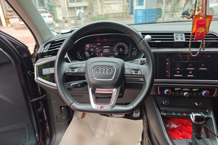 Used Audi Q3 Sportback 2021 40 TFSI Enjoy Life Edition Steering Wheel