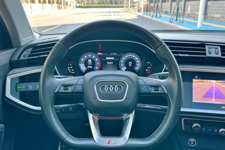 Used Audi Q3 Sportback 2021 40 TFSI Enjoy Life Edition Steering Wheel