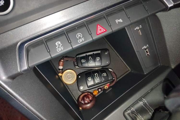 Used Audi Q3 Sportback 2021 40 TFSI Enjoy Life Edition Vehicle Key
