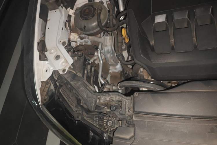Used Audi Q3 Sportback 2021 40 TFSI Enjoy Life Edition Engine Bay Right