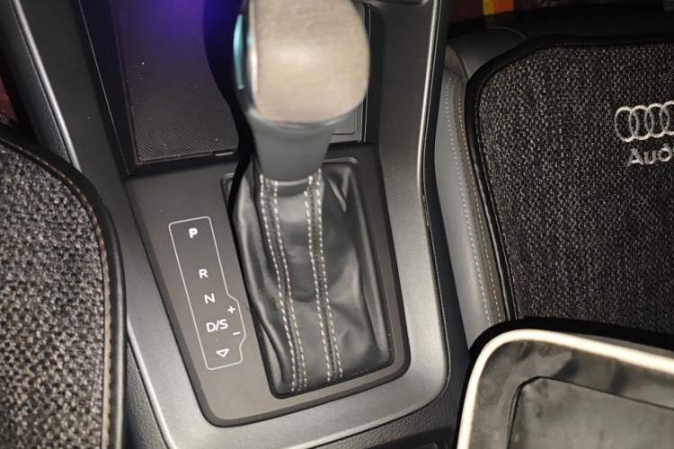 Used Audi Q3 Sportback 2021 40 TFSI Enjoy Life Edition Gear Lever