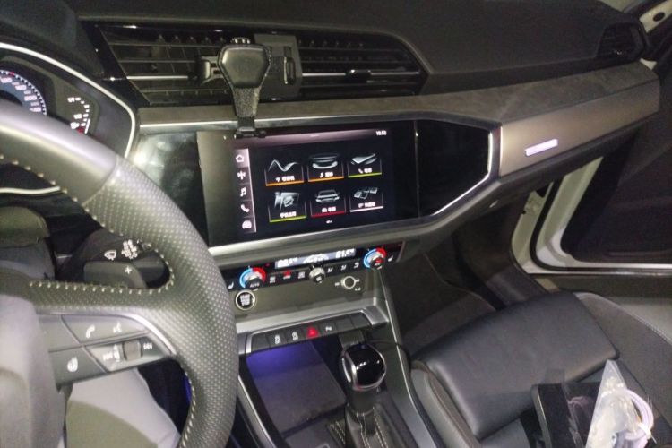 Used Audi Q3 Sportback 2021 40 TFSI Enjoy Life Edition Audio And AC Panel