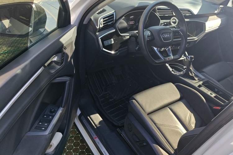 Used Audi Q3 Sportback 2021 40 TFSI Enjoy Life Edition Driver Seat