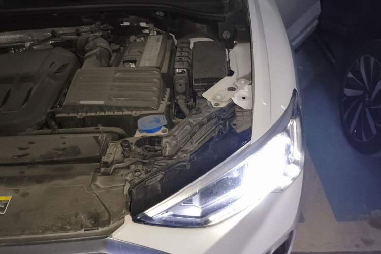 Used Audi Q3 Sportback 2021 40 TFSI Enjoy Life Edition Engine Bay Left