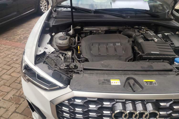 Used Audi Q3 Sportback 2021 40 TFSI Enjoy Life Edition Engine Bay Right