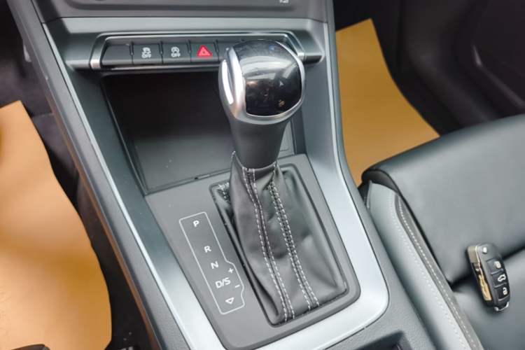 Used Audi Q3 Sportback 2021 40 TFSI Enjoy Life Edition Gear Lever
