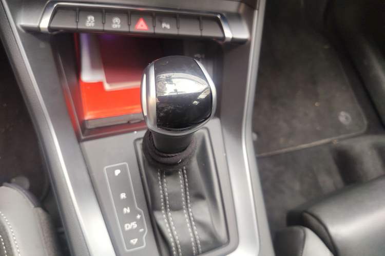 Used Audi Q3 Sportback 2021 40 TFSI Enjoy Life Edition Gear Lever