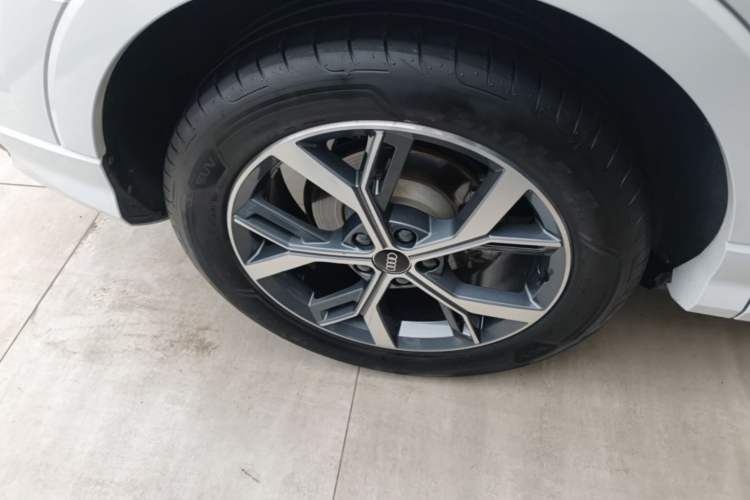 Used Audi Q3 Sportback 2021 40 TFSI Enjoy Life Edition Right Rear Wheel Hub
