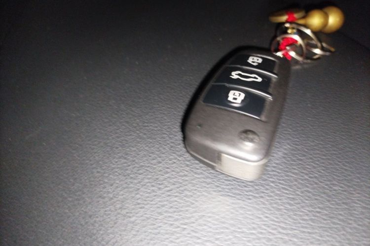 Used Audi Q3 Sportback 2021 40 TFSI Enjoy Life Edition Vehicle Key